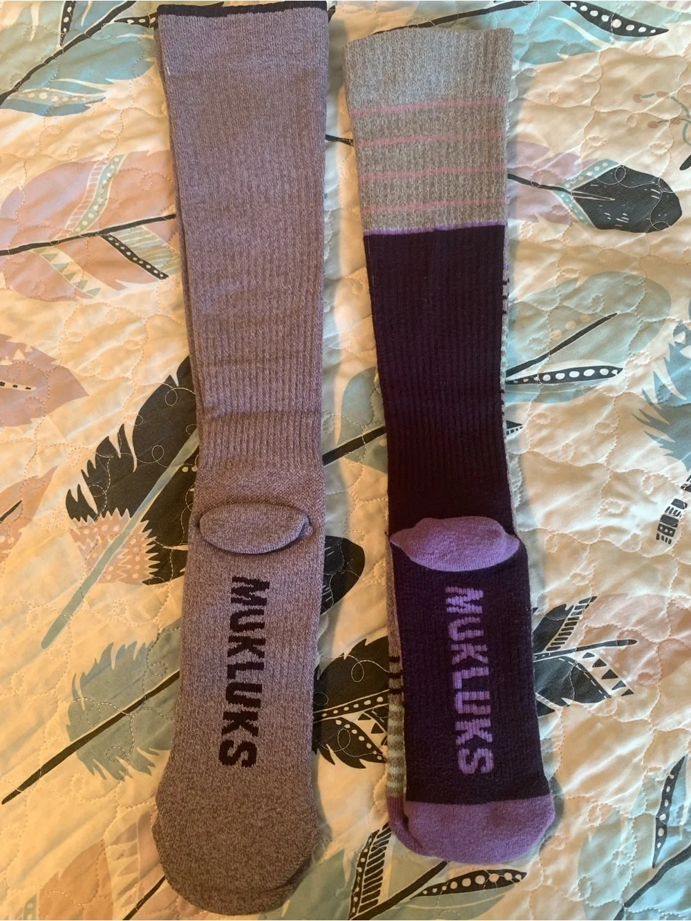 Set of 2-Muk Luks Women’s Lavender and Deep Purple Compression Socks